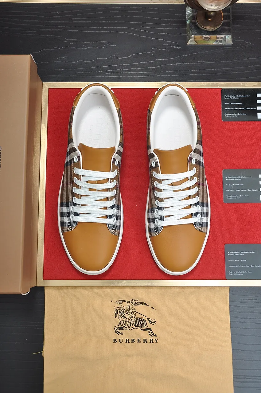Men's shoes💰480💶[Burberry] (cowhide lining) classic low-top sneakers｜Imported cowhide with classic plaid fabric｜Cow leather lining｜Original outsole｜Fine workmanship and comfortable to wear Size: 38-44 (customized at 45)
